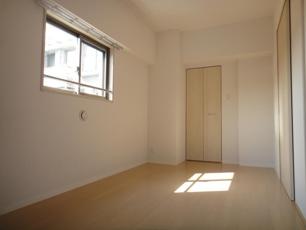 COCORAS　MOTOYOYOGI ベッドルーム