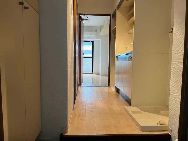 セイワパレス堂島シティ 玄関