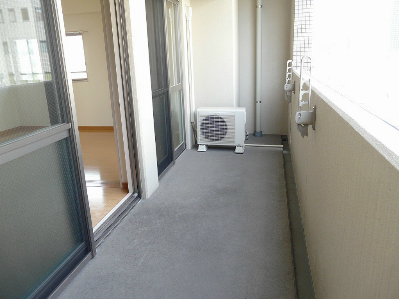 TOMODOAL 北梅田 ベランダ