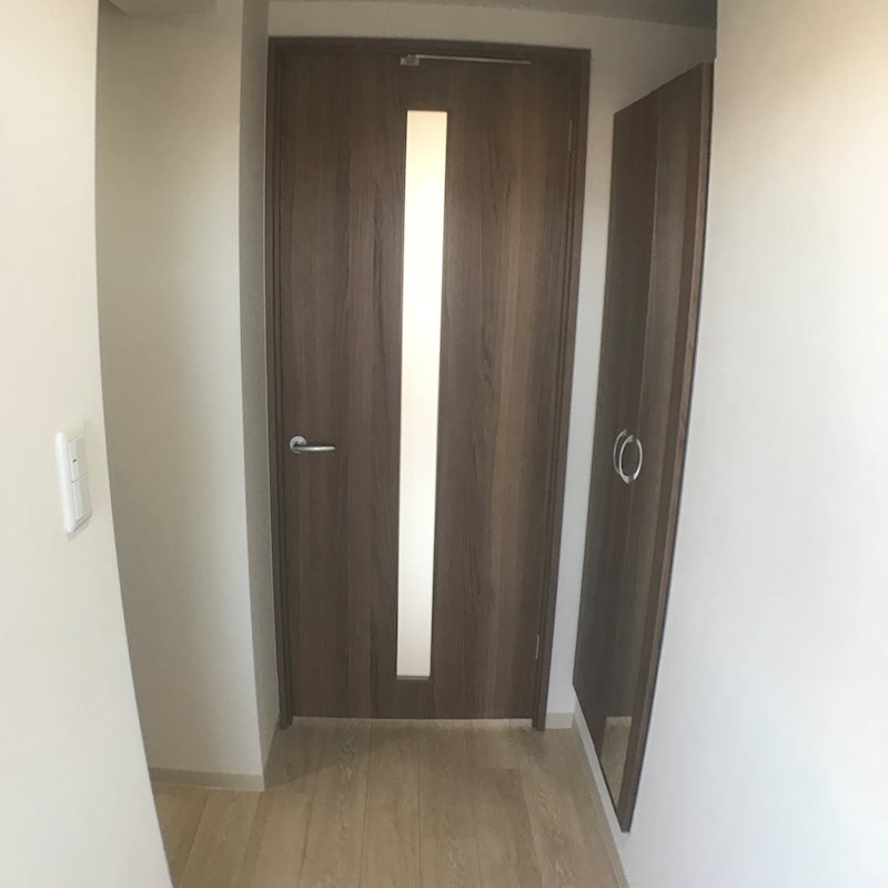 ボヌールロジェ 玄関