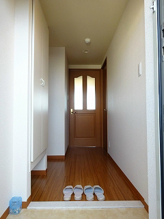 フィオーレ レジデンス 玄関