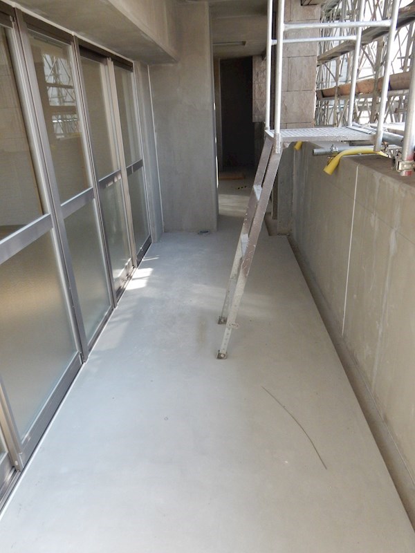 コンフォール京橋 ベランダ