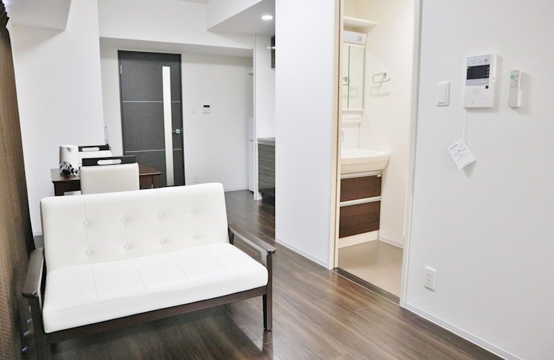 セイワパレス丸の内駅前 リビング