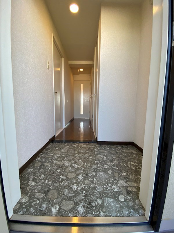 エルソレーユ 玄関