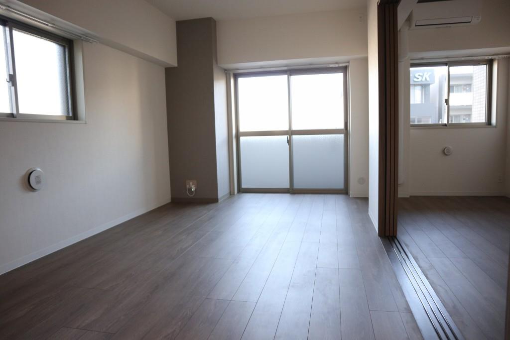 アルファスペース新横浜 リビング