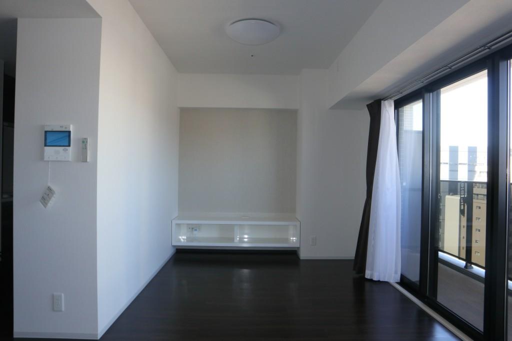 セイワパレス丸の内駅前 リビング