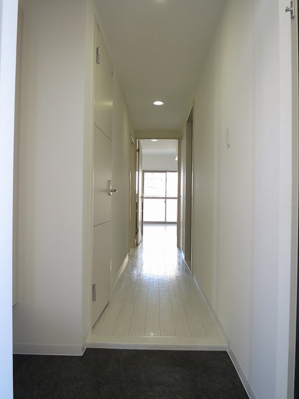 フェリースヴィダ福島 玄関