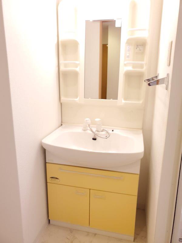 サンシャイン北神戸 リビング