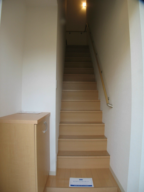 アーベントA 玄関