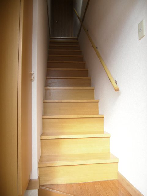 ﾌｫﾚｽﾄ江井島 玄関