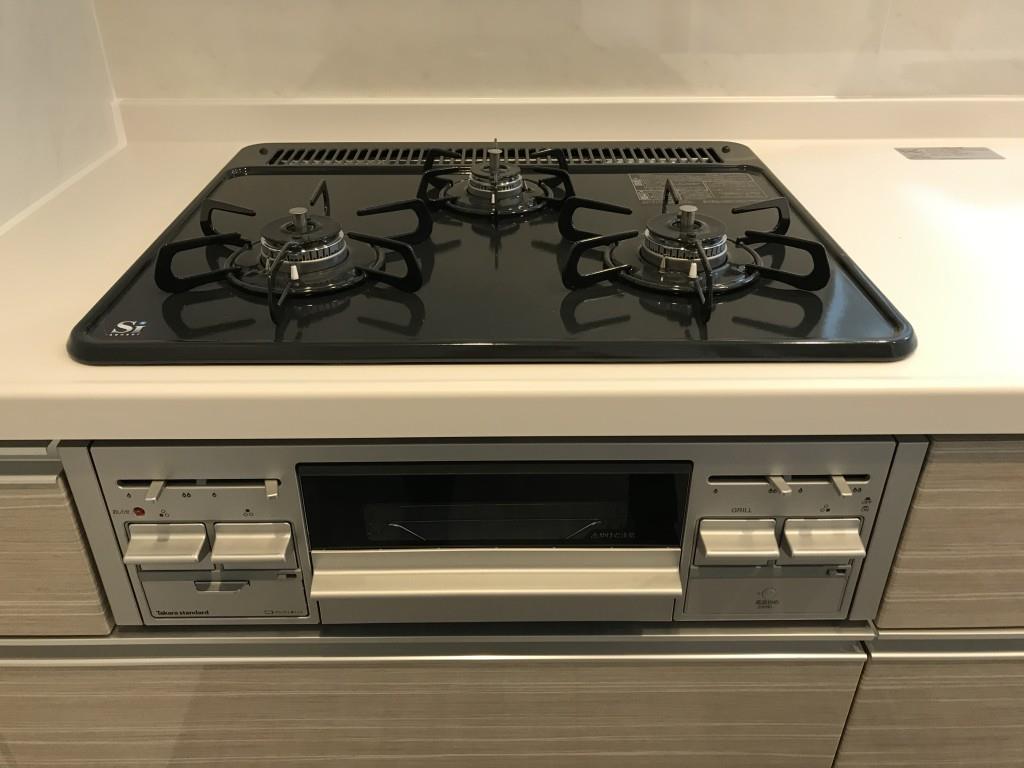 ﾌｧﾙﾏｼｱﾝﾄｱﾛｰﾄﾞ キッチン