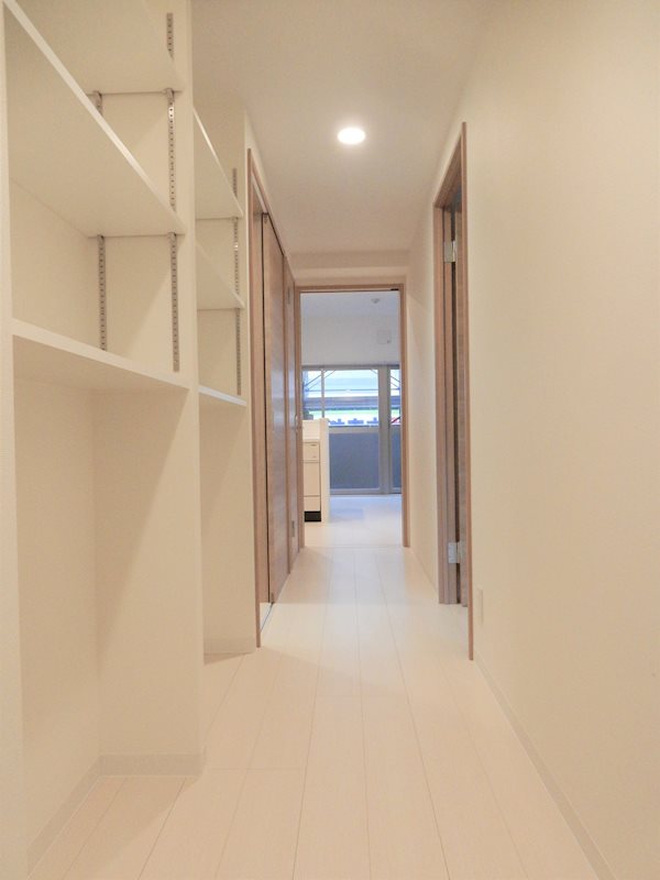 パトリス城東中央 玄関