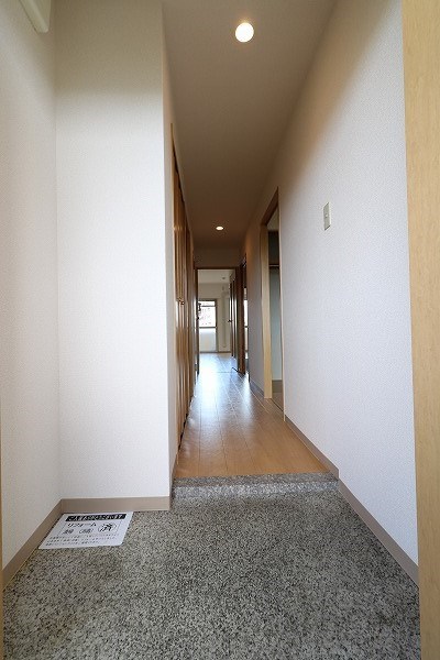 エスペランサ広野 玄関