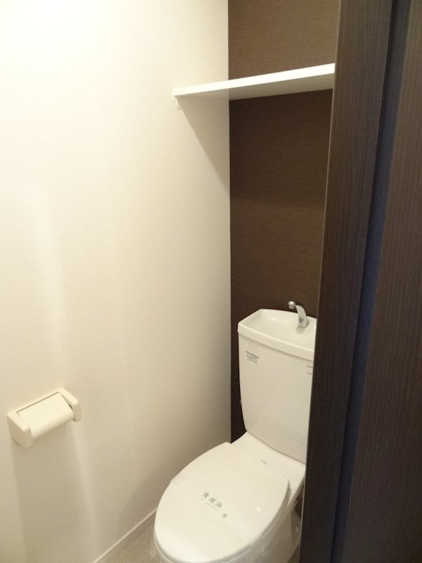 ドミール・エモア その他4