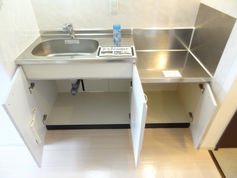 ドミール・エモア その他7