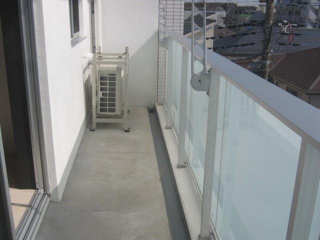 ホワイトハウス ベランダ