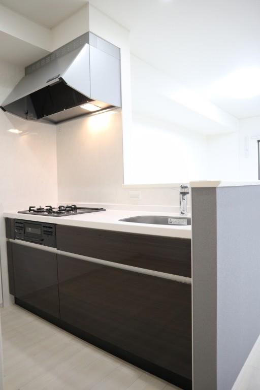 フレール緑地公園アネックス キッチン