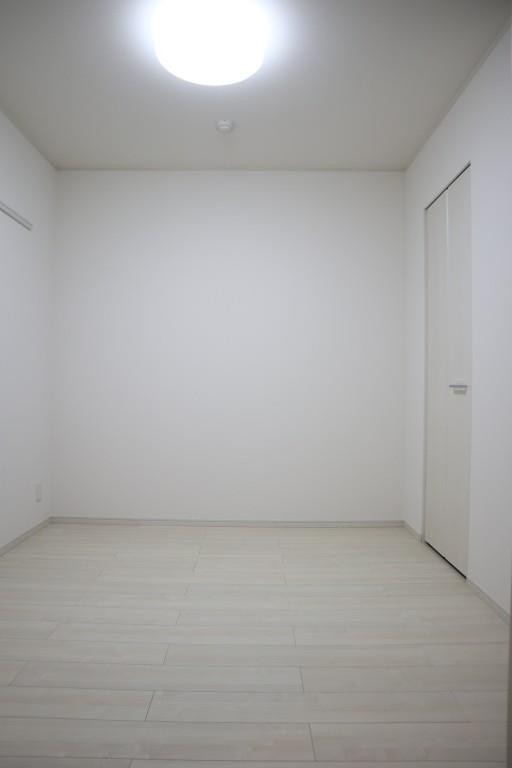 フレール緑地公園アネックス ベッドルーム