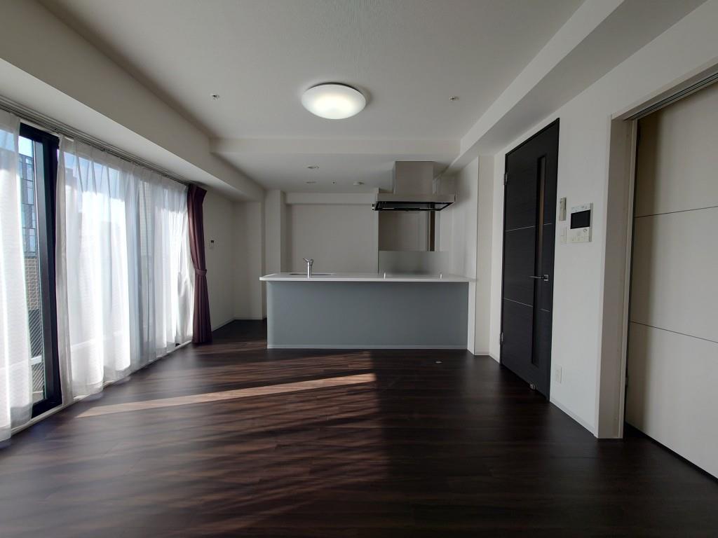 セイワパレス丸の内駅前 リビング