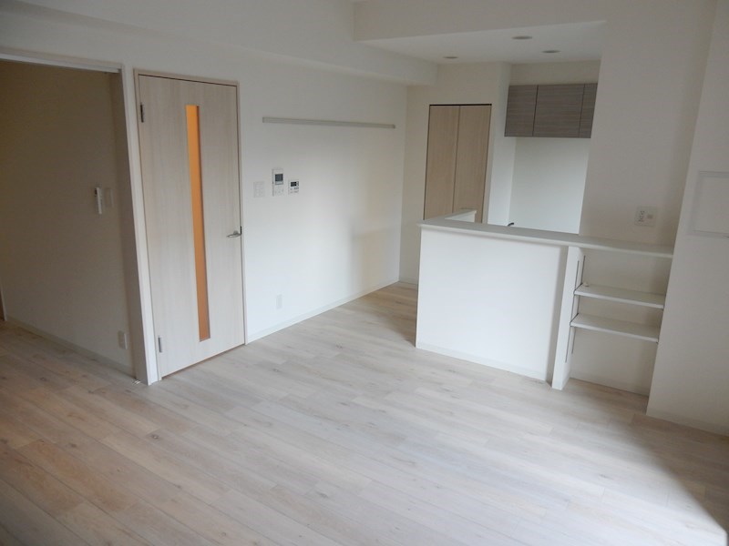 ゲートレジデンス鶴見緑地 リビング