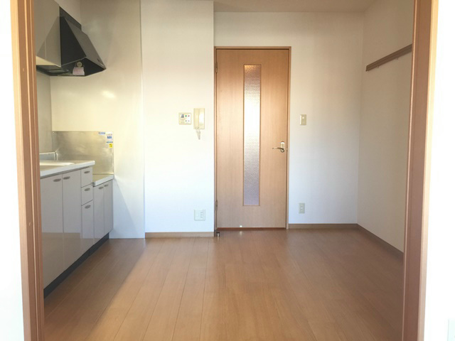 ﾒｿﾞﾝｱｽﾞｰﾙ リビング