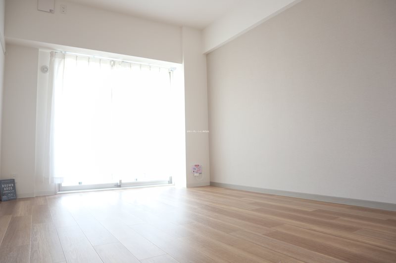 urbano iris（ウルバーノイリス） リビング