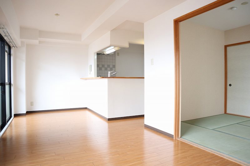 プリムローズタカダ リビング