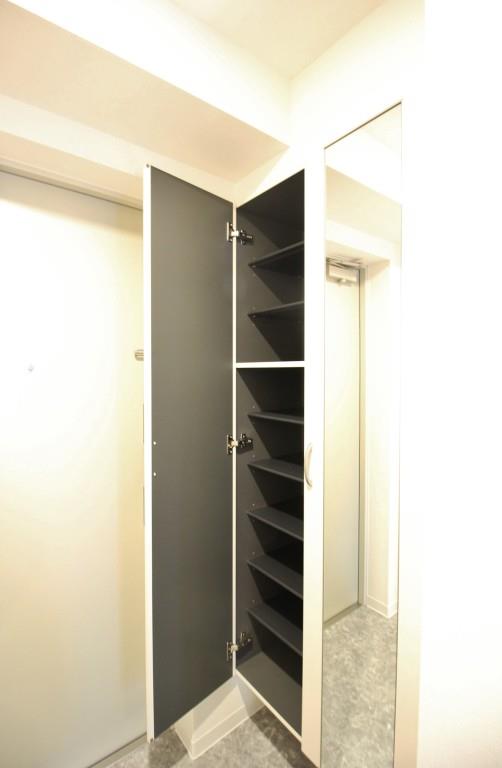 N residence SUMIYOSHI 玄関