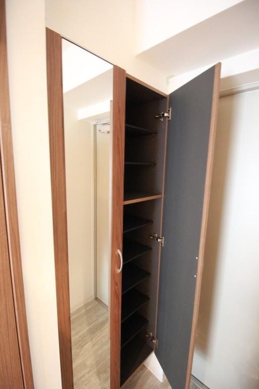 シャルマンミューズ 玄関