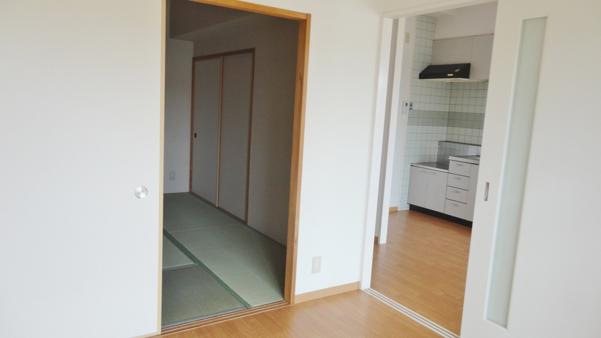 プリモ中宮 リビング