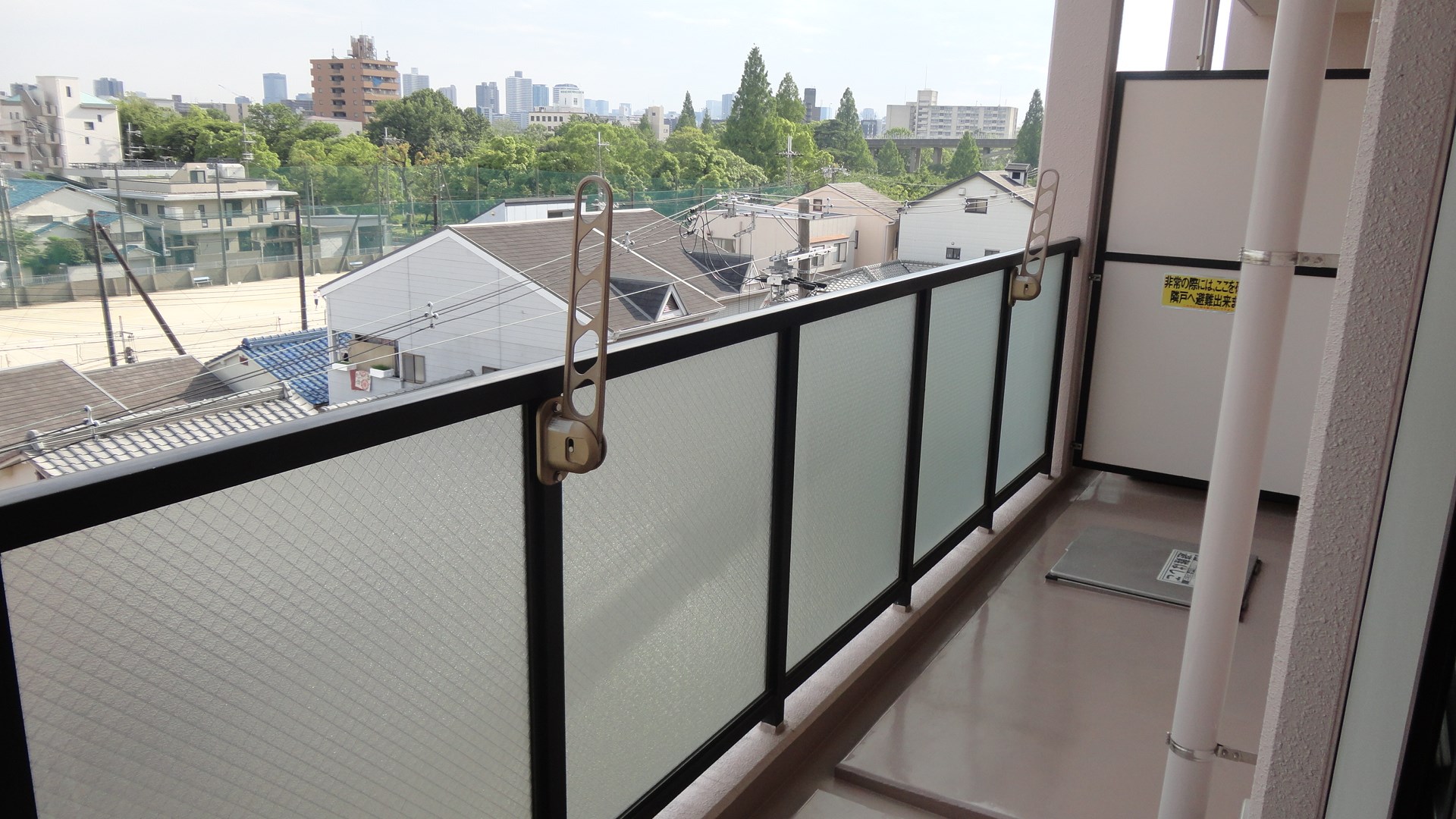 プリモ中宮 ベランダ