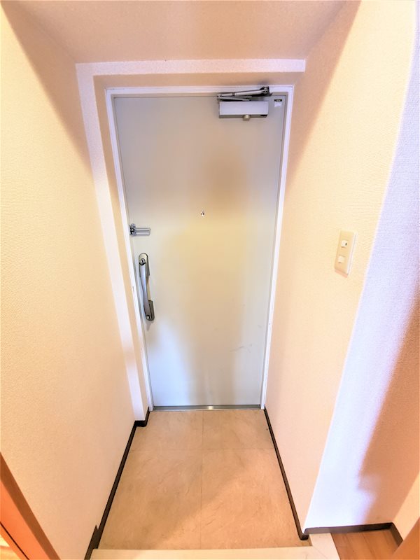 ヴェルドミール 玄関