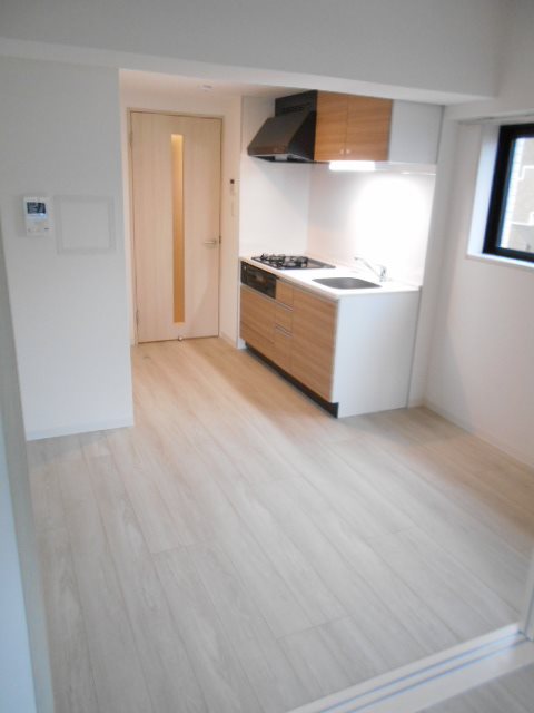 プレミアータ ルーチェ リビング