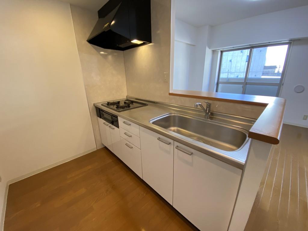 クリスタルコート キッチン