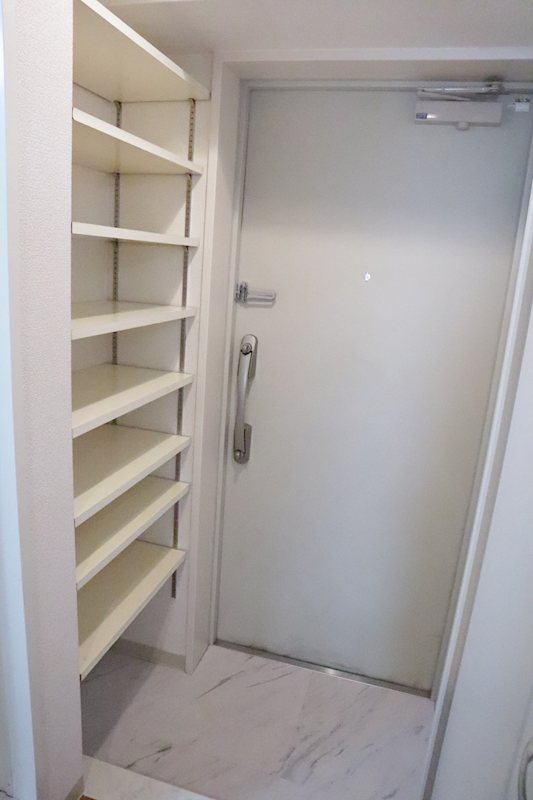 ビエンツ杉田 玄関