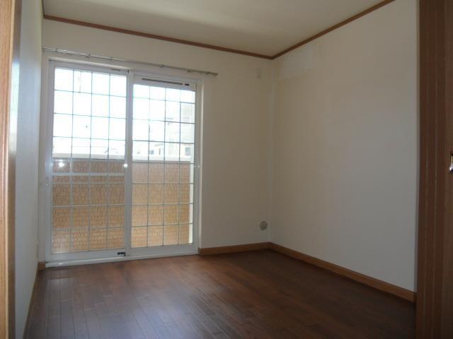 アムール魚住 リビング