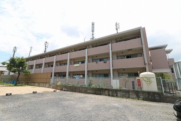 cozy court 302号室 外観