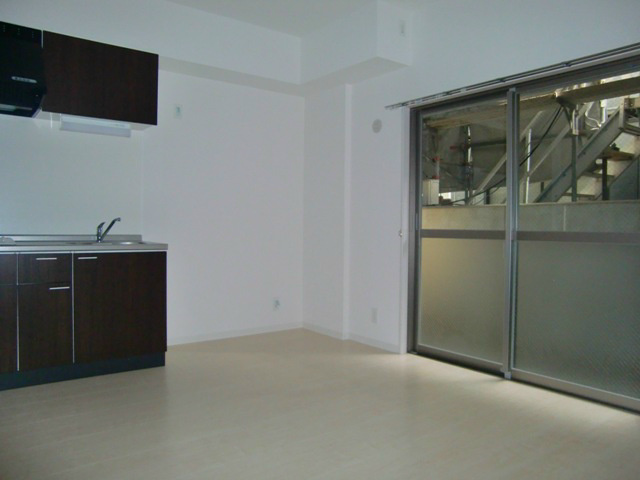 ラフレシーサ医大通り リビング