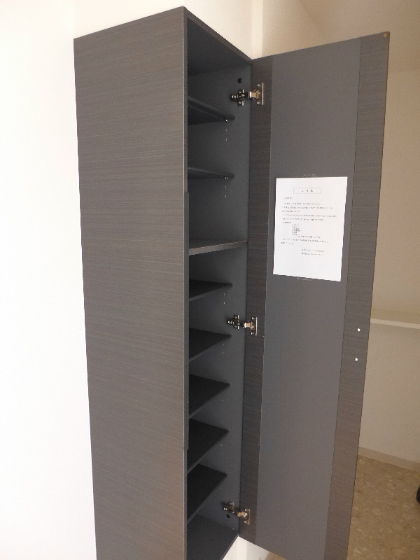 ルッソアグランデ 玄関