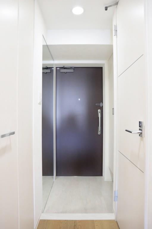 セイワパレス丸の内駅前プレミア 玄関