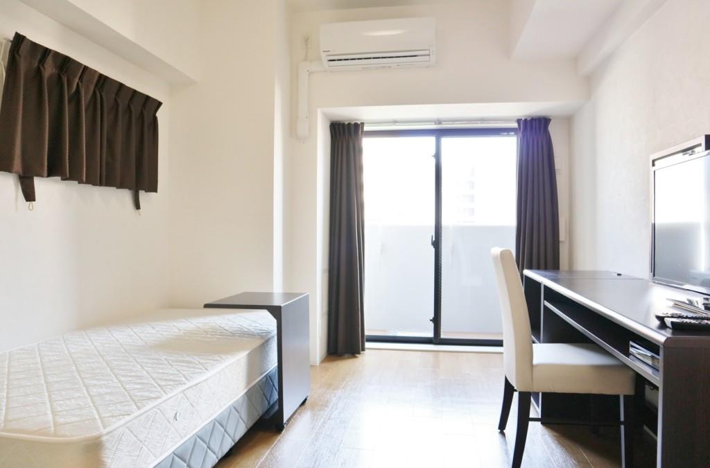 セイワパレス丸の内駅前プレミア リビング