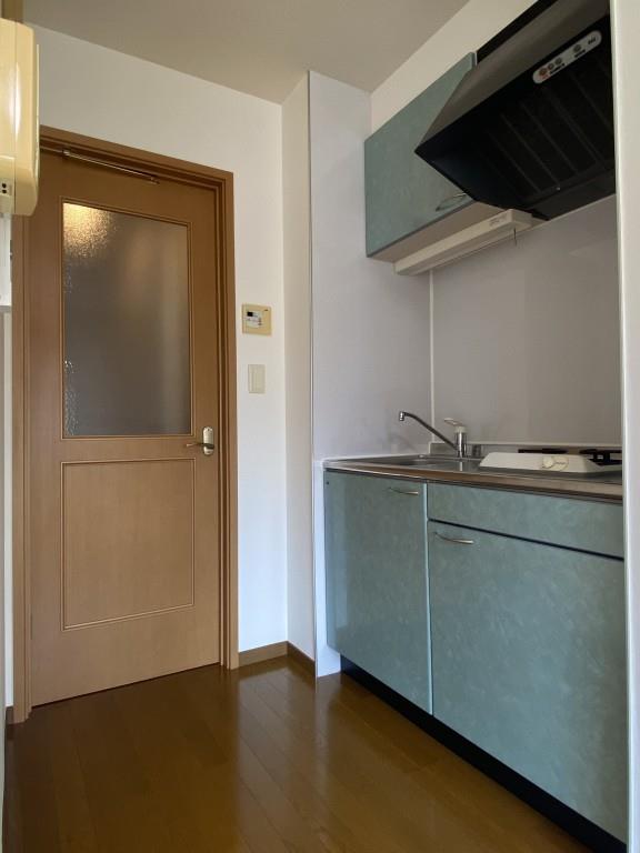 アムール・ユー リビング