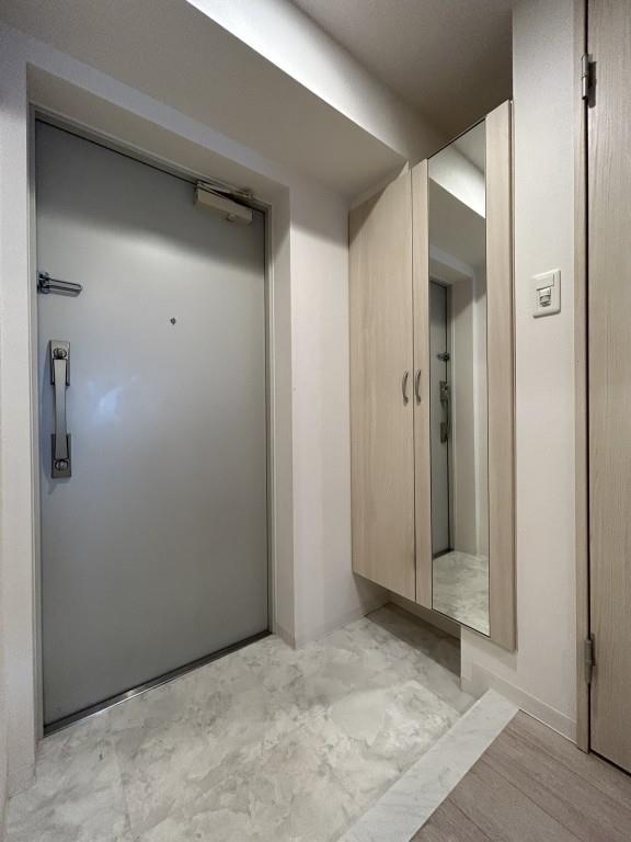 コスタ・デル・ソル・エリーゼ 玄関