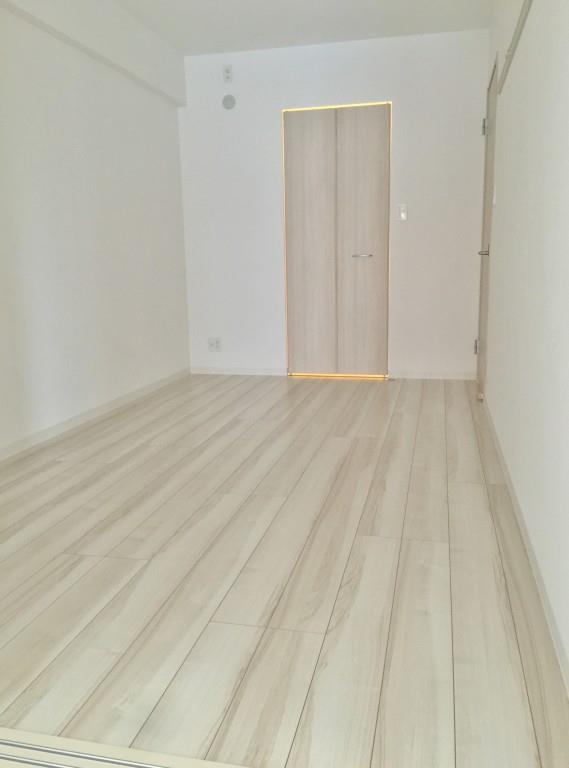 クアドリフォリエブルー ベッドルーム