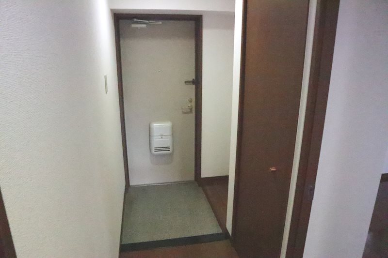 グランドゥール・オニクラ 玄関