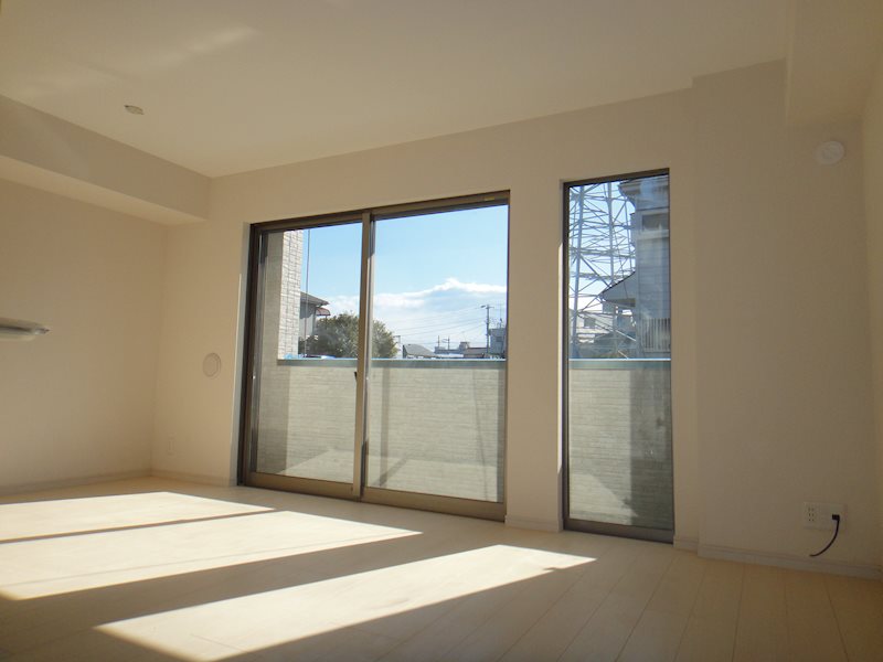 サンフライト リビング