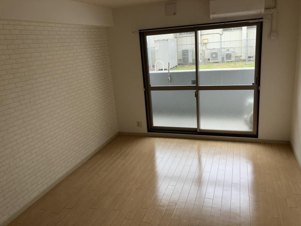 サン・フローリッシュ リビング