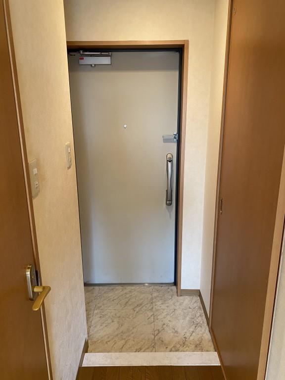 コンフォートイケダ 玄関