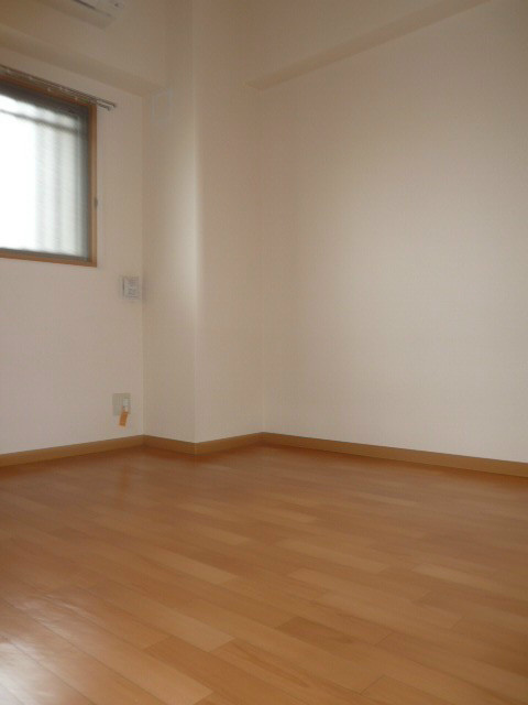 グラン・ヒルズ ベッドルーム