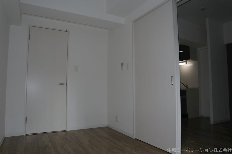 クリスタル丸の内 ベッドルーム